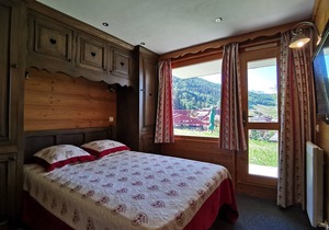 La Terrasse 1/2 - Spacious ski-in ski-out apartment