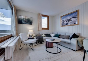 Tignes Val Claret: 2-Room Apt, Sleeps 4, Renovated & Near Slopes