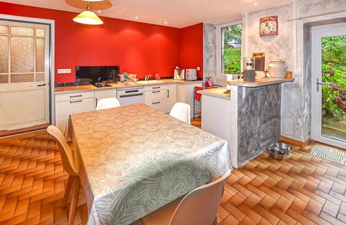 Lalevade-dʼArdeche House | 1 bedroom beautiful home in Lalevade-d'Ardèche
