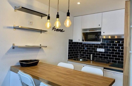 Tignes Apartment | 100m from resort center, 1st floor, balcony, 22m², Tignes