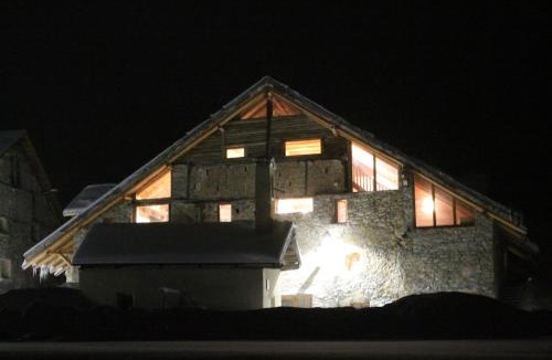 La Celle-sous-Gouzon Ski Chalet | 10215 Chalet d'exception nature sport et bien être sauna,jacuzzi hammam frigidarium
