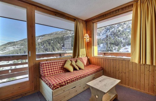 Meribel-Mottaret Apartment | 150m from resort center, 2nd floor, balcony, 33m², Méribel-Mottaret