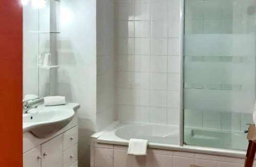 Valberg Hotel | 2 Units | Ski-To-Door 1BR Suite | 1.8mi to Valberg Golf Club Mountain Course
