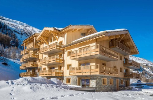 Les Boisses Apartment | 200m from resort center, 5th floor, swimming pool, sauna, hammam, balcony, tv, ski locker, 78m²