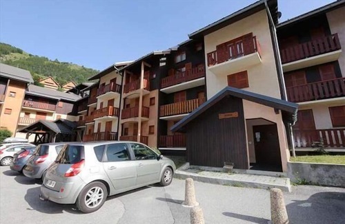 Valloire Apartment | 200m from shops, Ground floor, balcony, tv, ski locker, 29m², Valloire