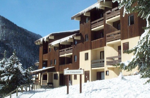 Villarodin-Bourget Apartment | 240m from resort center, Ground floor, balcony, parking, tv, ski locker, 19m², La Norma