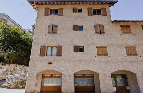 Brides-les-Bains Apartment | 250m from resort center, 1st floor, view forest, balcony, tv, ski locker, 68m², Brides Les Bains