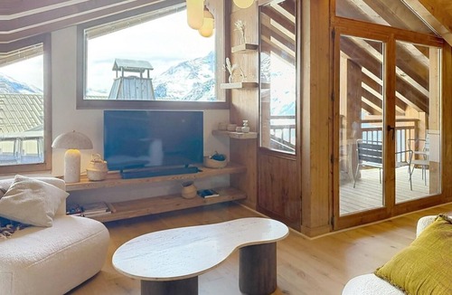 Les Eucherts Apartment | 250m from shops, balcony, fireplace or stove, parking, ski locker, 143m², La Rosière