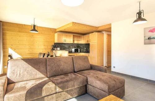 Mont-de-Lans Condo | 250m Télésiège Appartement au Centre de la Station