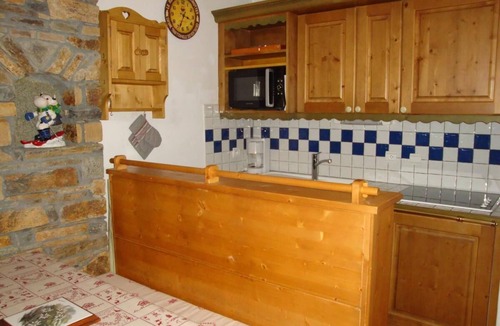 Pralognan-la-Vanoise Apartment | 2nd floor, terrace, tv, 44m², Pralognan-la-Vanoise