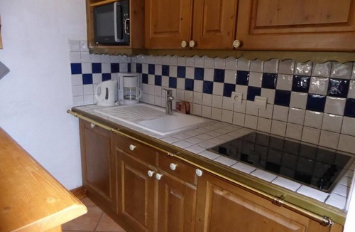Pralognan-la-Vanoise Apartment | 2nd floor, terrace, tv, 44m², Pralognan-la-Vanoise