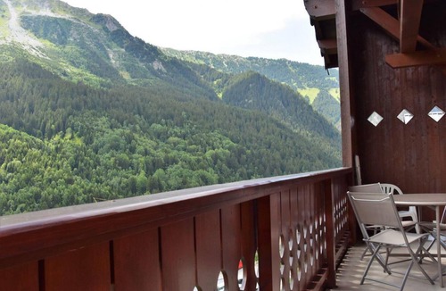 Pralognan-la-Vanoise Apartment | 2nd floor, balcony, tv, 40m², Pralognan-la-Vanoise
