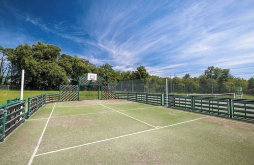 Romans-sur-Isere House | 3.5-hectare private estate — heated pool, tennis and padel courts, sleeps 11