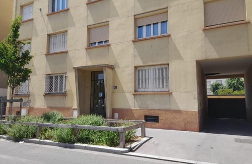 Moulin a Vent Apartment | 3 chambres - Wi-Fi - Netflix - Aux portes de Lyon