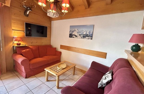 Combloux Apartment | 3-Room Apartment + Mezzanine, Sleeps 7, Mont-Blanc View, Parking