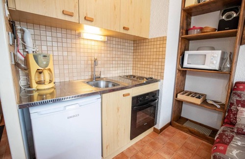 Villarodin-Bourget Apartment | 300m from resort center, Ground floor, balcony, parking, tv, ski locker, 35m², La Norma