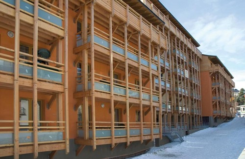 Font-Romeu-Odeillo-Via Apartment | 30m from resort center, swimming pool, sauna, hammam, terrace, balcony, tv, ski locker, 35m²