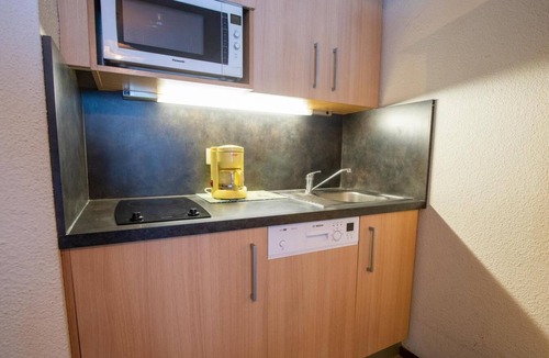 Villarodin-Bourget Apartment | 30m from resort center, 5th floor, balcony, parking, tv, ski locker, 27m², La Norma