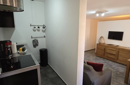 Saint-Tropez City Centre Apartment | 34m² Studio in the Heart of Saint-Tropez
