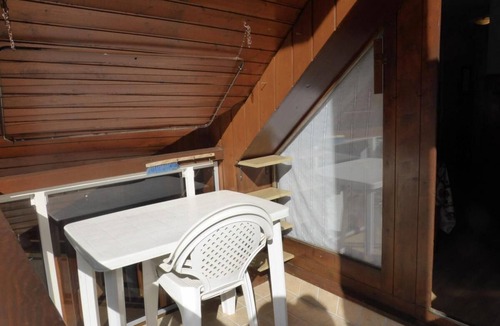 Les Contamines-Montjoie Apartment | 3rd floor, balcony, parking, tv, ski locker, 26m², Les Contamines-Montjoie