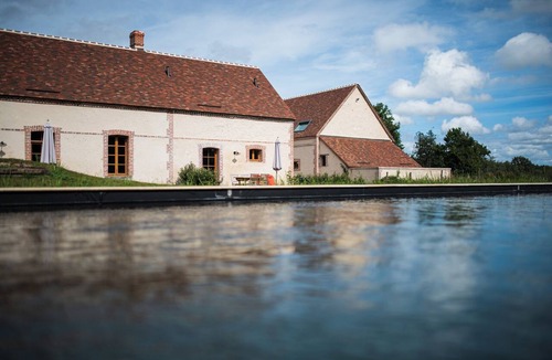 Pruniers-en-Sologne House | 4 gîtes with swimming pool in Sologne