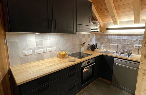 Valloire Ski Chalet | 4-star chalet - Sleeps 13 - South-facing with view over Col du Galibier