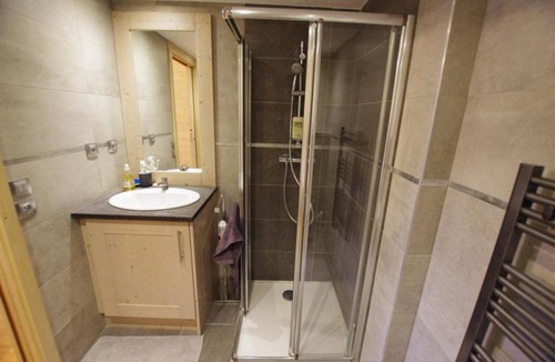 Champagny-en-Vanoise Apartment | 57 m² Apartment ∙ 2 bedrooms ∙ 6 guests