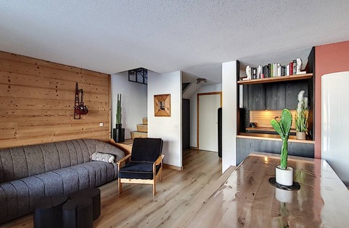 Saint-Jean-dʼAulps Apartment | 96 m² Apartment ∙ 4 bedrooms ∙ 12 guests