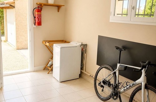 Mazan House | A charming vacation home, nestled in a quiet spot at the foot of Mont Ventoux!