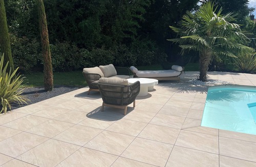 Dardilly House | A lovely house with a private pool, in a quiet location, 20 minutes from Lyon