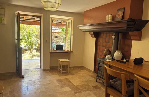 Monts et Vallees Ouest Creuse House | A small, fully equipped country house in Creuse. Time off and/or working from home.