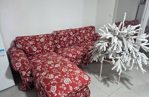 La Verpilliere Apartment | Accommodation near Lyon Airport, 15 minutes away, room