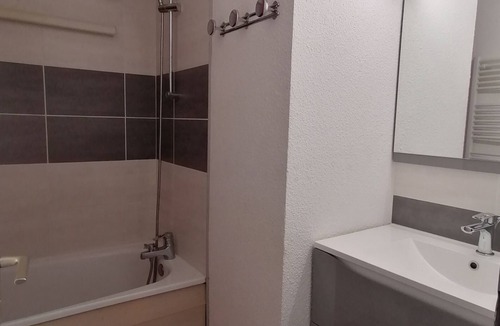 Saint-Francois-Longchamp Apartment | Apartment Saint-François-Longchamp, 2 bedrooms, 4 persons