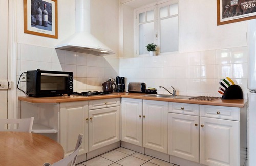 Argeles Gazost Apartment | Apartment 'Estaing' with Mountain View, Private Terrace and Wi-Fi