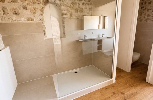 Le Castellet Apartment | Apartment in the heart of Le Castellet