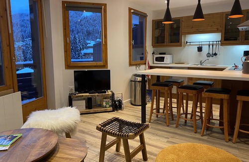 La Perriere Apartment | Apartment on the slopes.