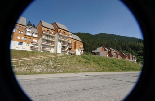 Le Pleynet Apartment | Appart 2 pièces avec balcon, proche pistes, animaux admis - FR-1-557A-25