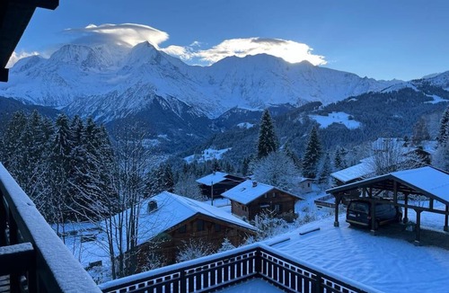 Le Bettex Apartment | Appart 5 Le Bettex piste view Mont Blanc 3 bedrooms