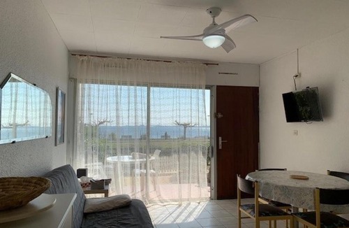 Balaruc-les-Bains Apartment | Appartement cosy à Balaruc-les-Bains avec animaux admis - FR-1-503-31