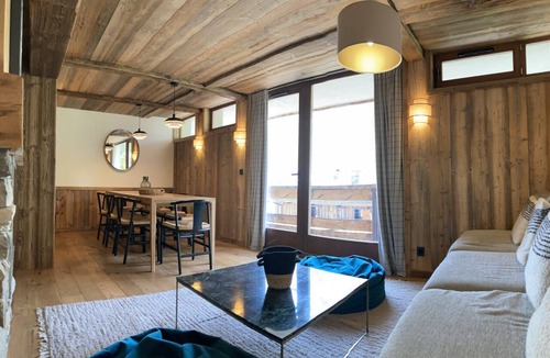 Tignes Apartment | Appartement de ski, Chalet Les Martin's 1, grand confort avec cheminée !