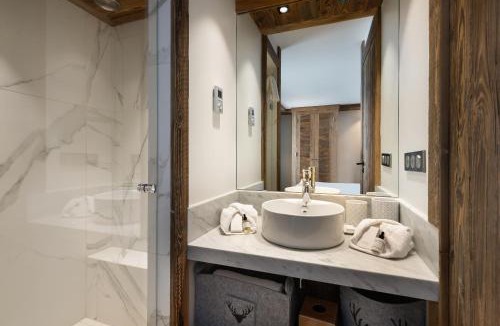 Val-d'Isere Apartment | Appartement Ourson - LES CHALETS COVAREL