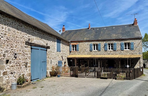 Cressat House | Authentic French Farmhouse retreat in Peaceful Countryside Setting
