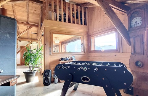 Cordon Apartment | Beautiful Apartment in Cordon with Mont Blanc View, Terrace and Parking