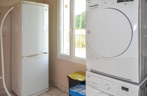 Bugeat House | Beautiful home in Bugeat with ethernet internet