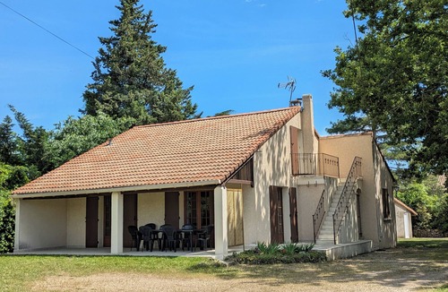 Quissac House | Between the sea and the Cévennes, 3-bedroom villa with a fenced, shaded garden, near greenways