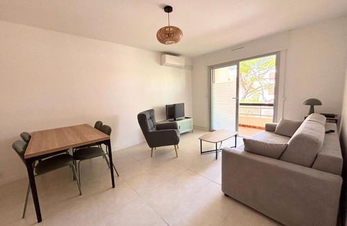 Sanary-sur-Mer Apartment | Bienvenue à Sanary-sur-Mer ! Proche du port et des plages