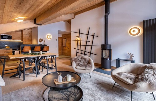 Meribel-Mottaret Apartment | Bright Chalet in Méribel, 4*, 6 pers.