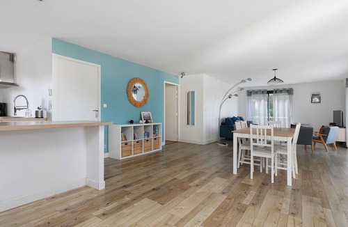 Pornichet Apartment | Bright, Quiet 3-Bedroom Apartment with Wifi, Parking, Near the Beach