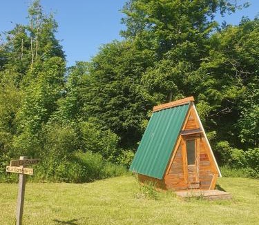 Pluherlin Ski Chalet | Cabane insolite La Goupil - Proche Rochefort-en-Terre