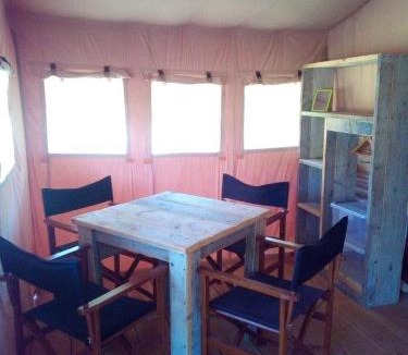 Saint-Palais Other | CAMELEON Safari Lodge tent